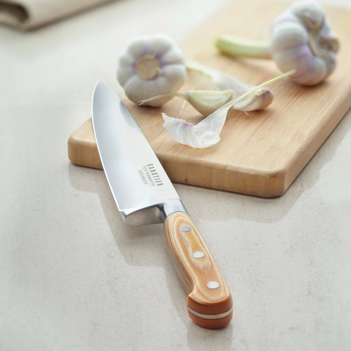 Essentiel - Couteau chef Sabatier Trompette