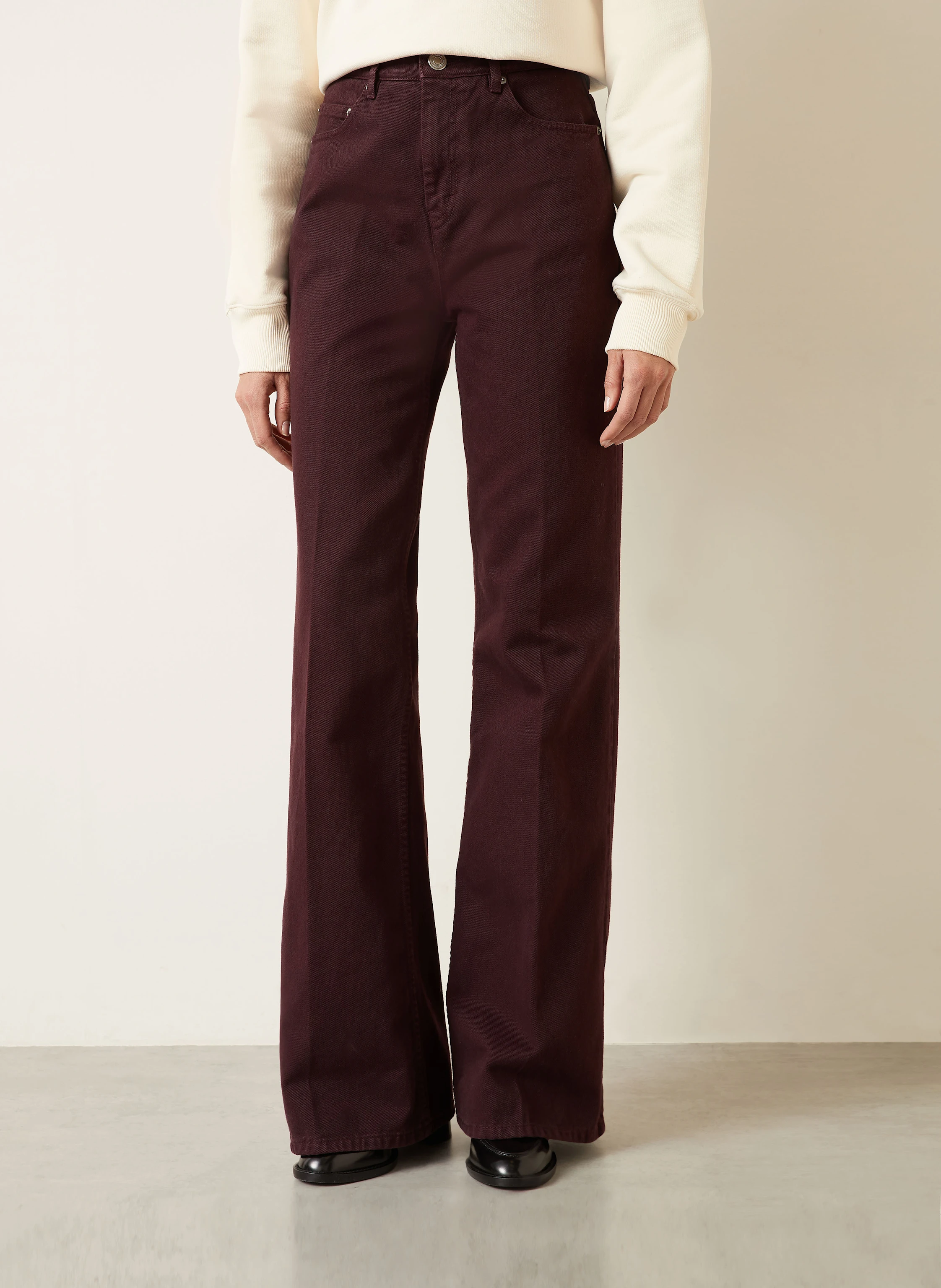 AMI PARIS Flared Jeans