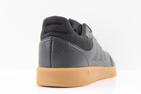 Adidas Sneaker