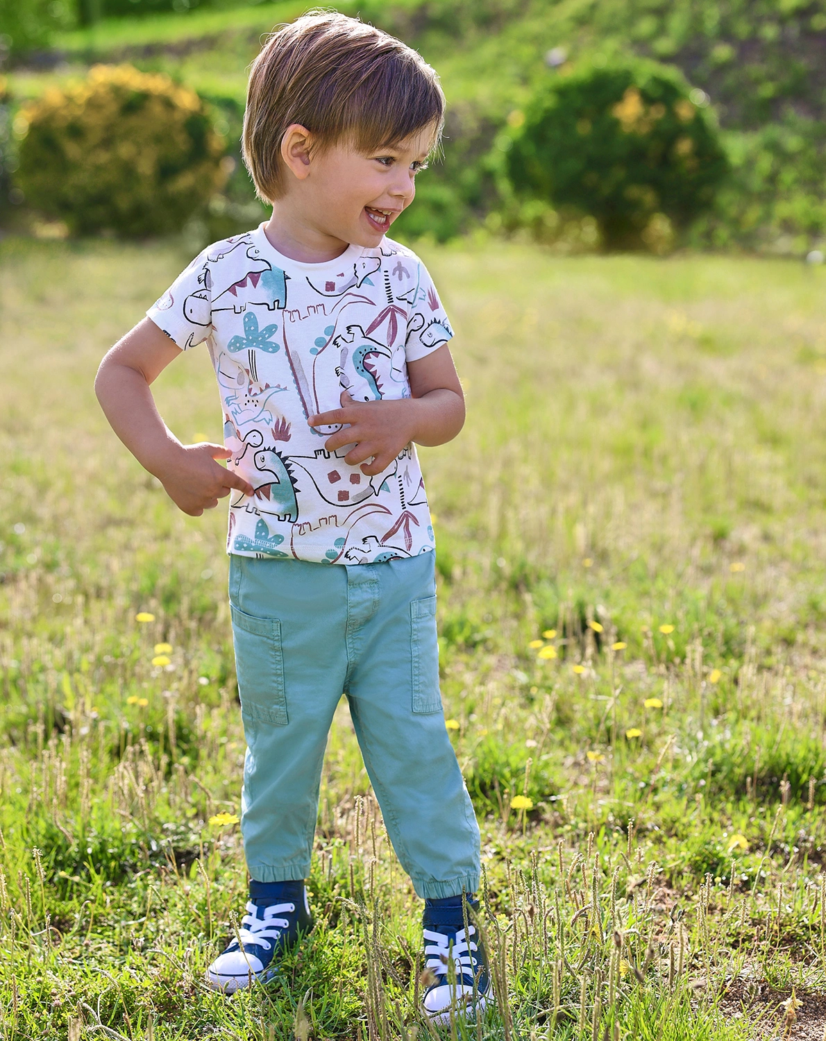 T-Shirt DINO PARTY in offwhite