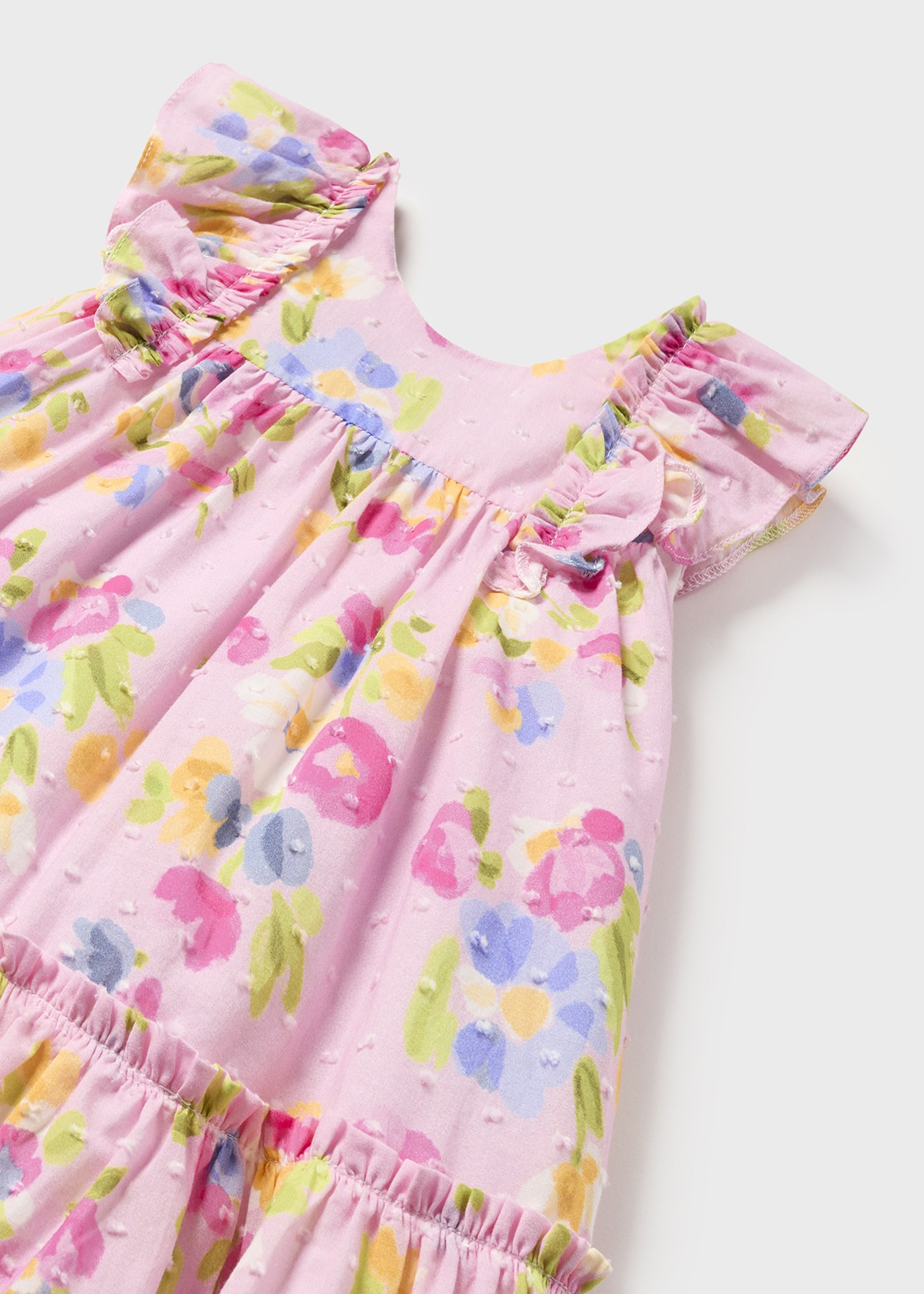 Vestido infantil com tecido de algodão plumeti estampado
