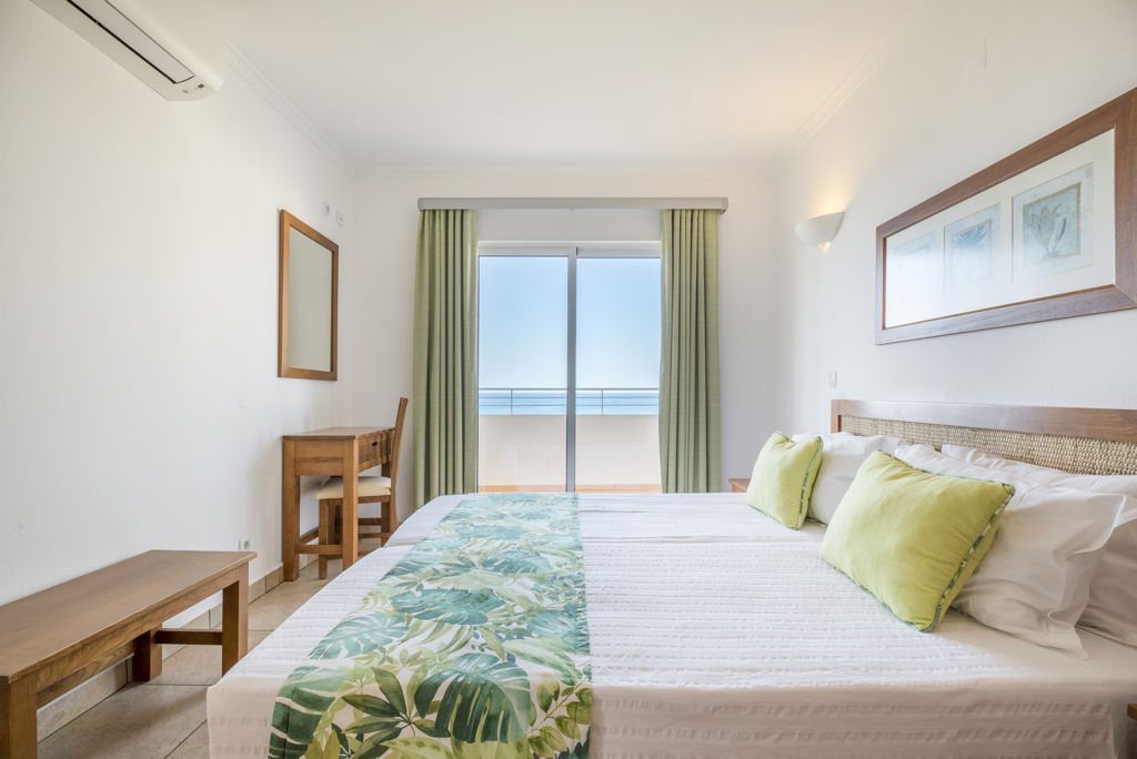 Fly & Go Clube Porto Mos Logies - Hotel