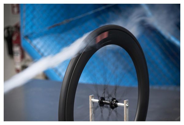Pneu Route Continental Aero 111 700 mm Tubeless Ready Souple Vectran Breaker Vortex Generators ACT BlackChili