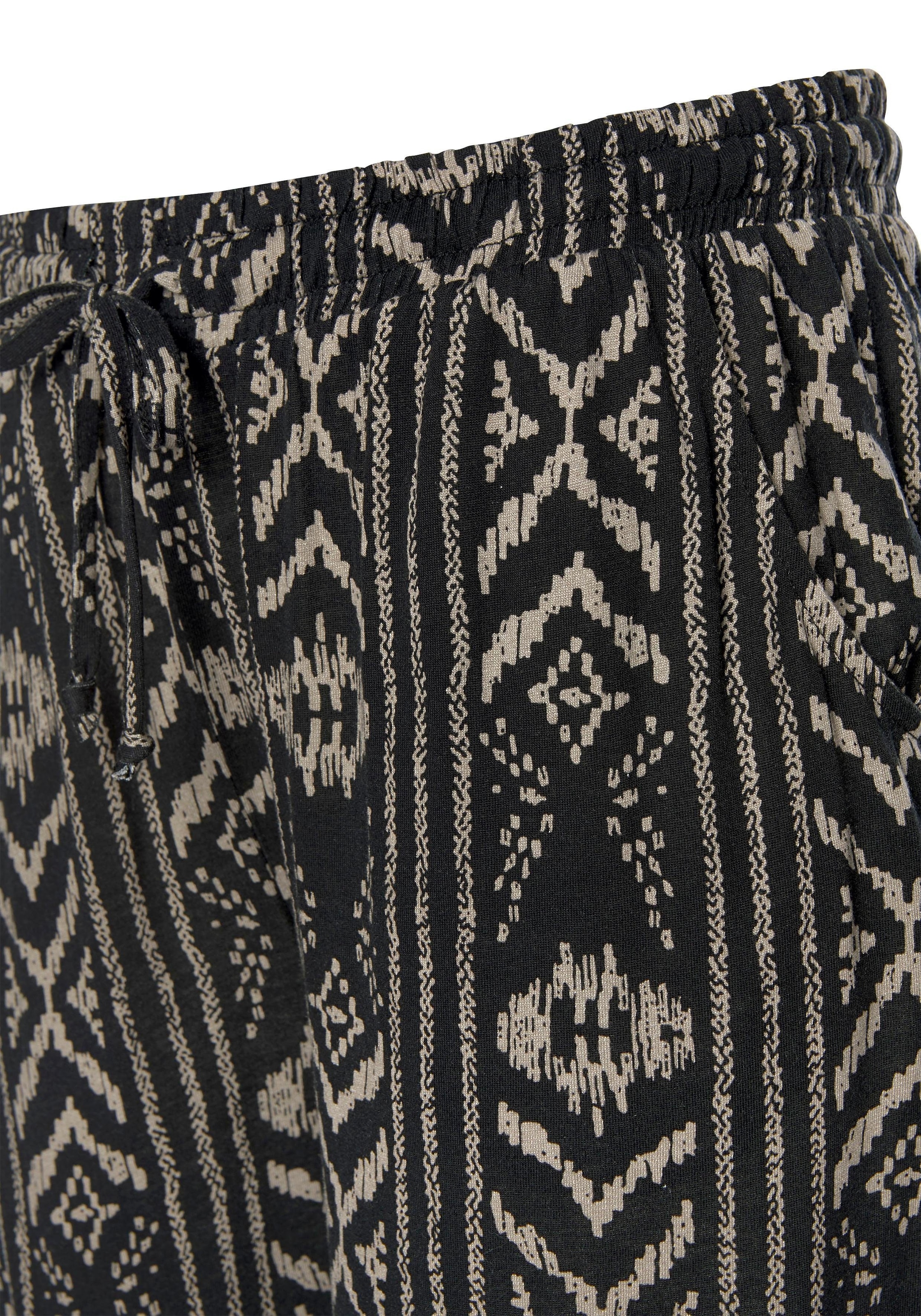 LASCANA Jerseyhose  mit Ethnomuster und Taschen, Sommerhose