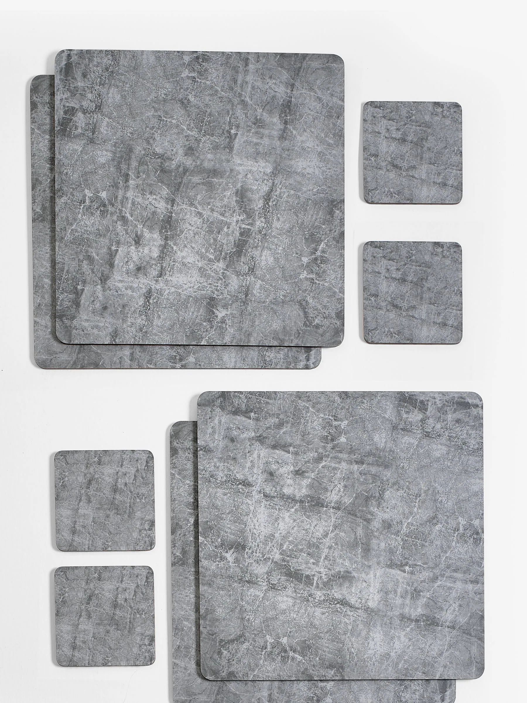 Set van 4 placemats en onderzetters met marmereffect