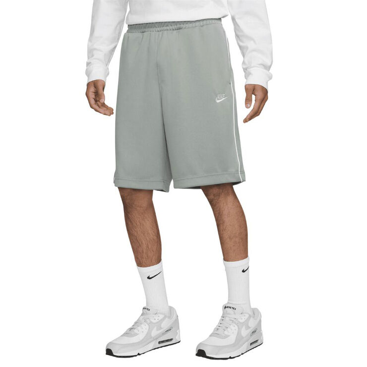 Nike sportswear club shorts Mica green/white