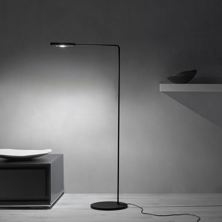 Lumina Flo vloerlamp LED 3000K zwart