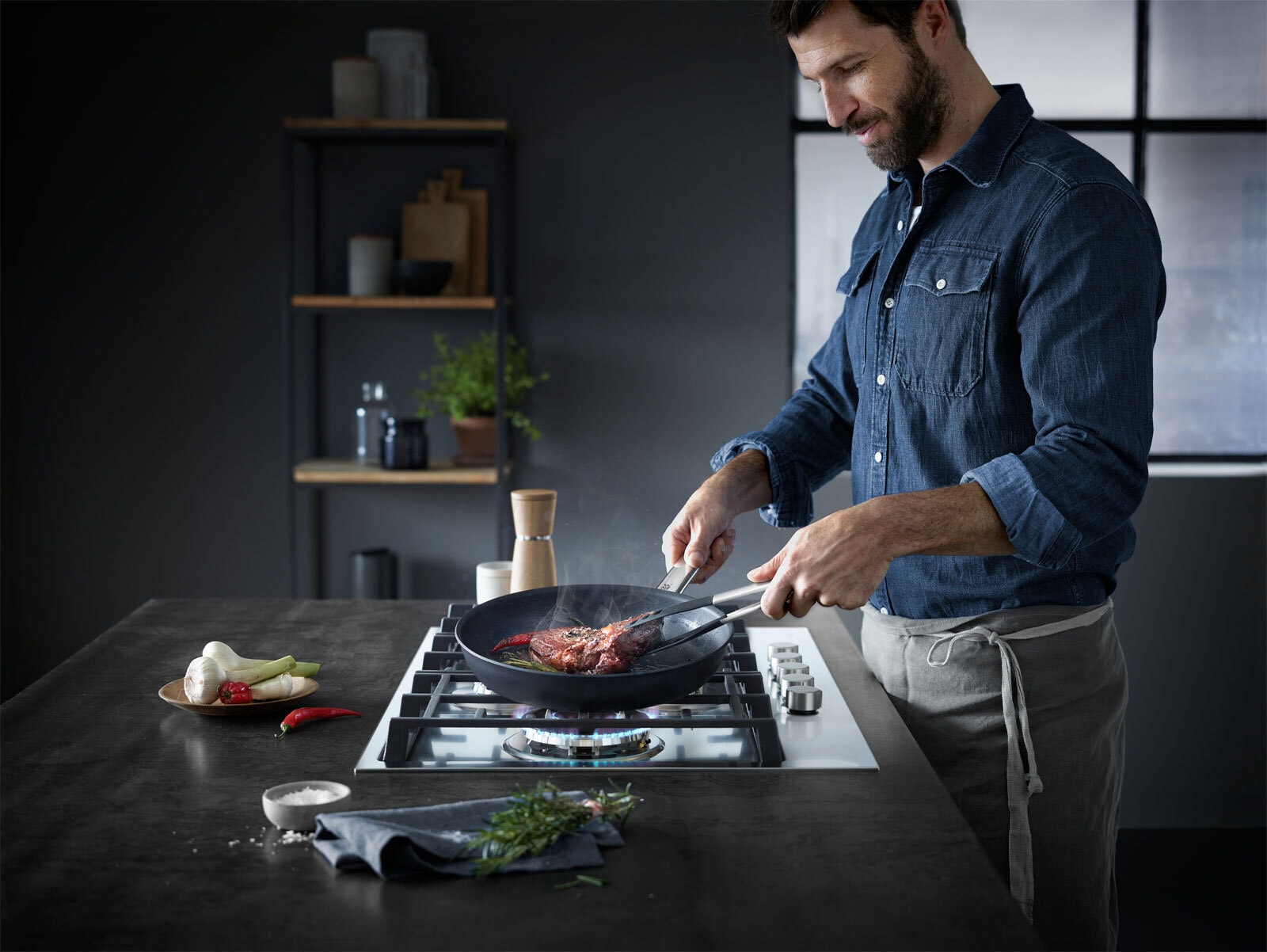WMF Stielpfanne STEAK PROFI 28 cm Edelstahl schwarz