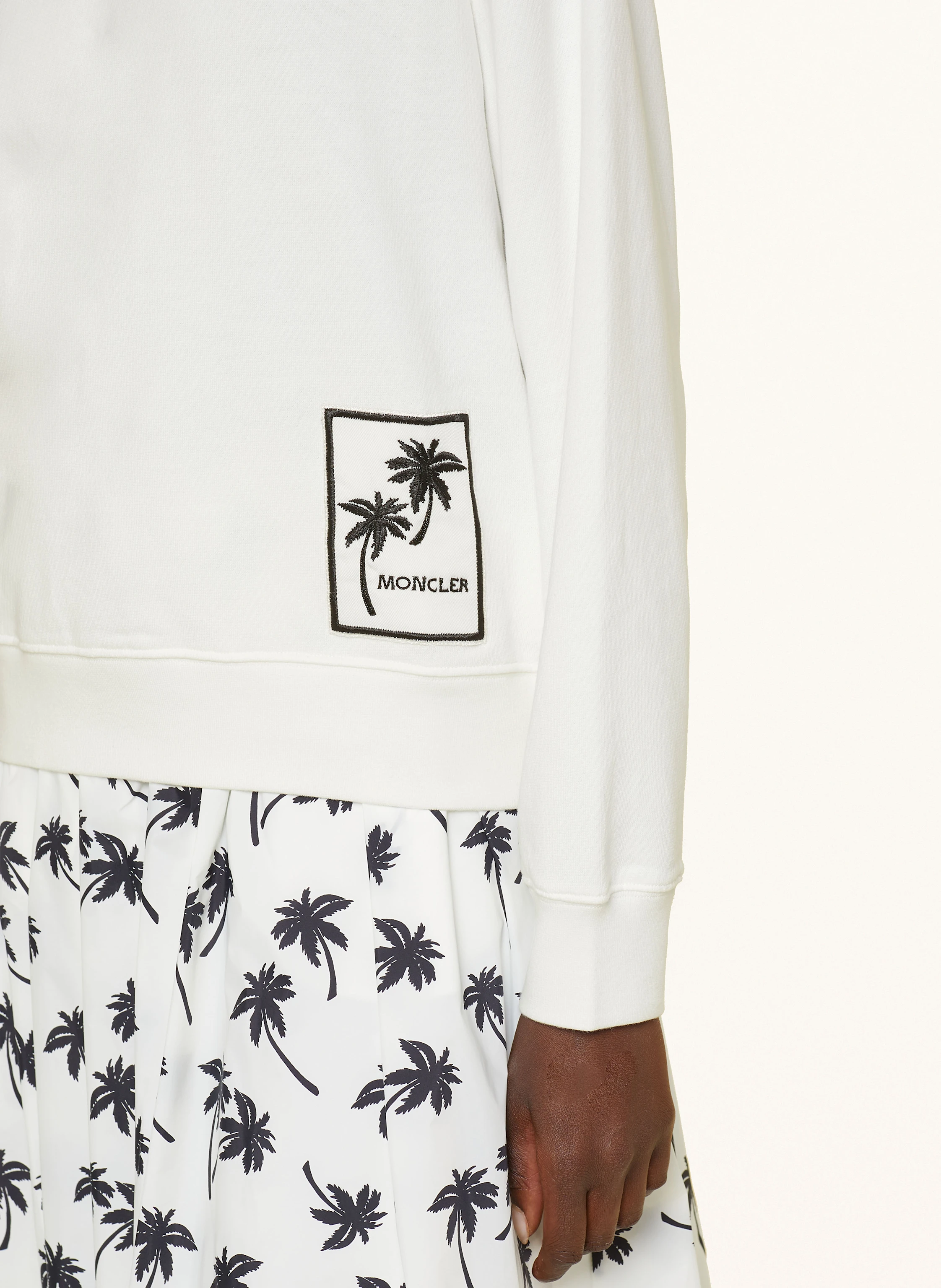 MONCLER Sweatshirt mit Schmucksteinen