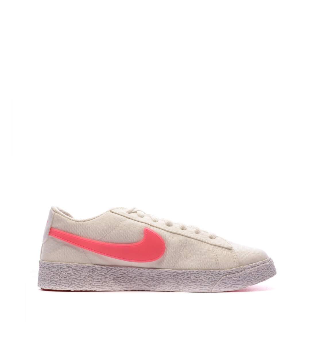 Baskets Blanche/Rose Femme Nike Blazer Low Pop
