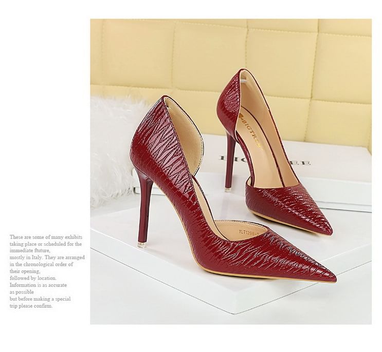 Niuna - D'Orsay stilettopumps met puntige neus