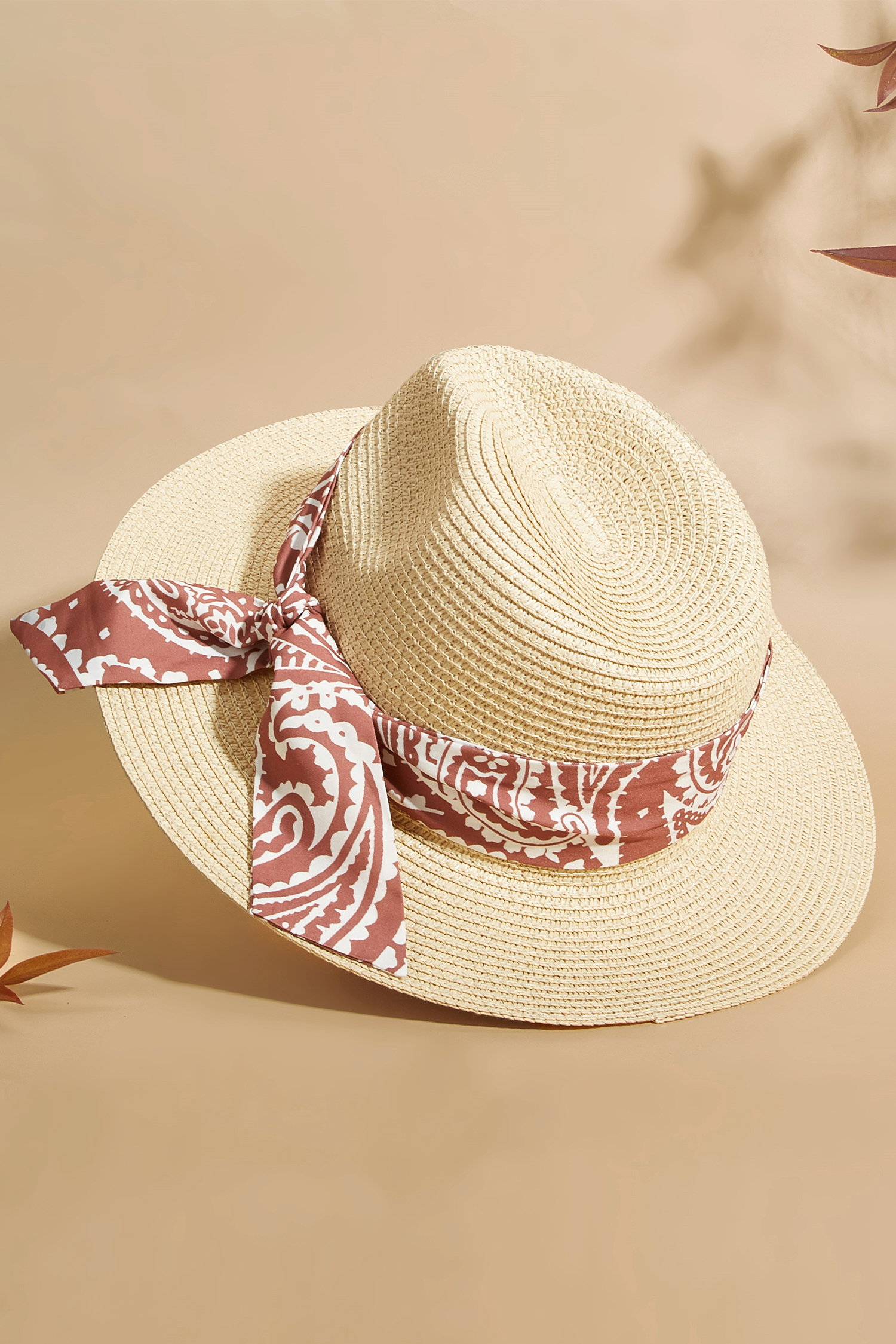 Chapeau de paille avec bandeau neutre