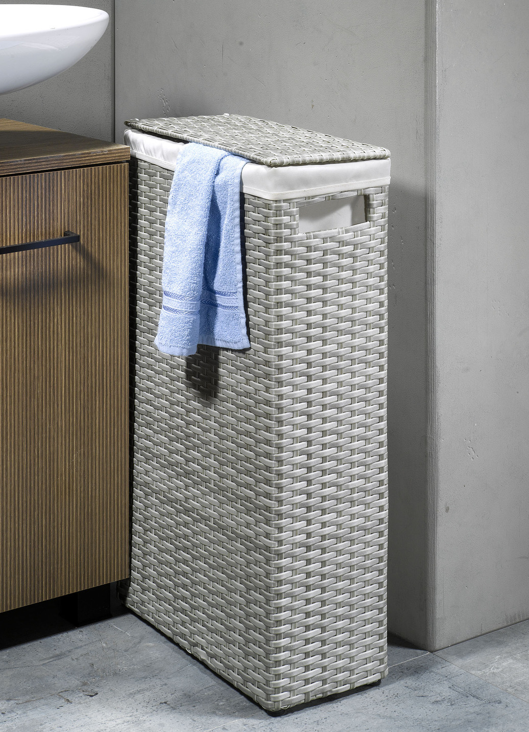 Wäschekorb mit Polyrattan-Geflecht