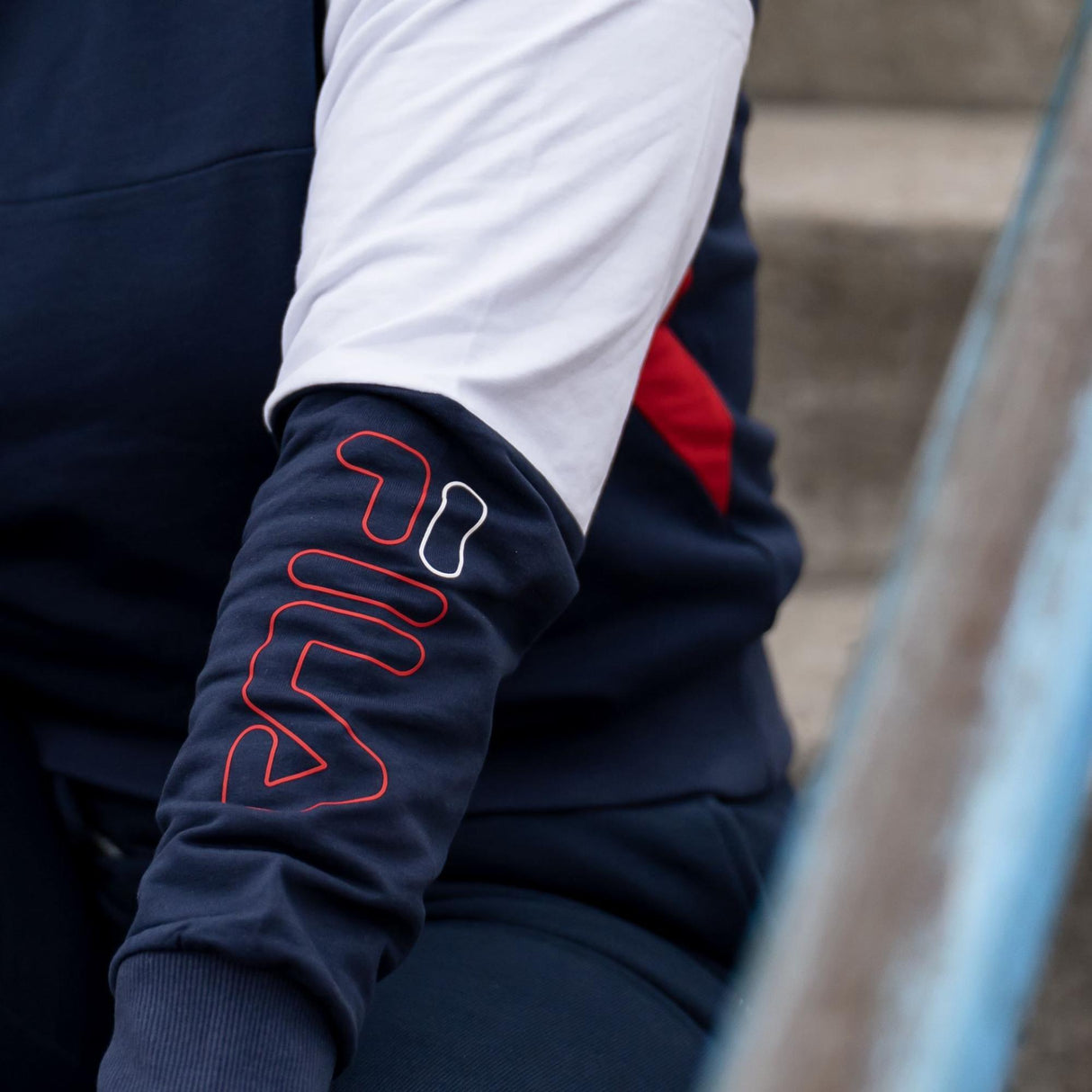 FILA<br>WOMEN PARASTU cropped crew sweat