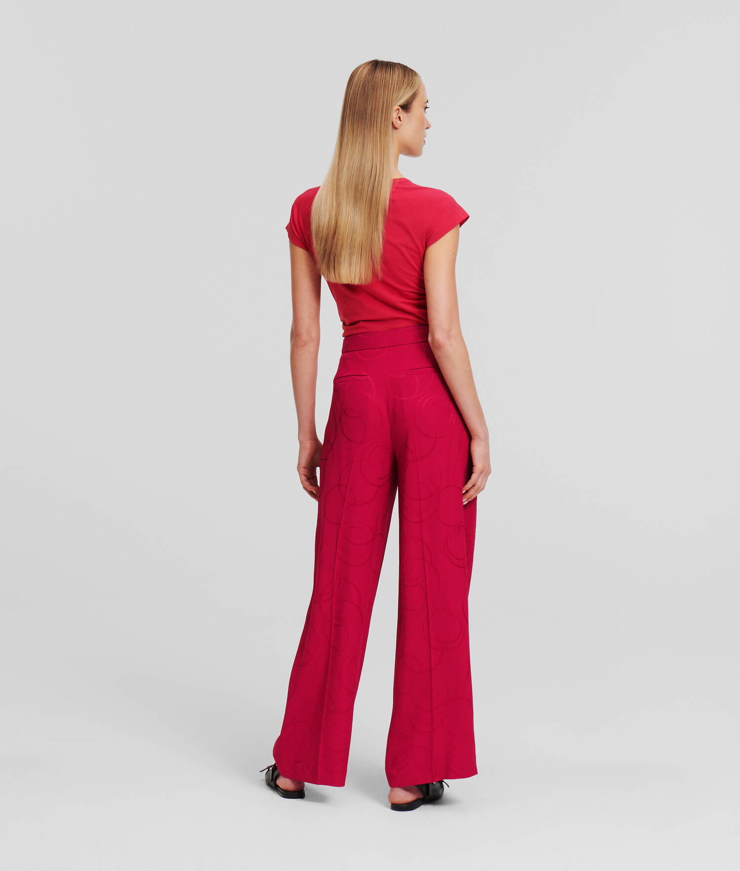 PANTALON LARGE EN SATIN