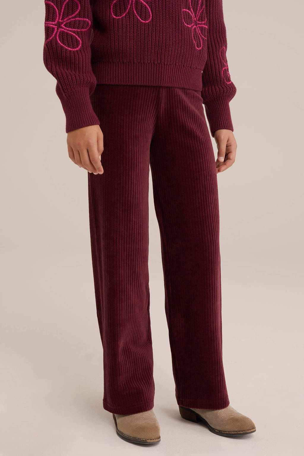 WE Fashion velours straight fit broek donkerrood