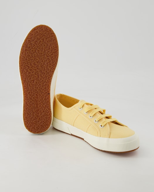 Superga 2750-Cotu Classic Schnürschuhe in Gelb