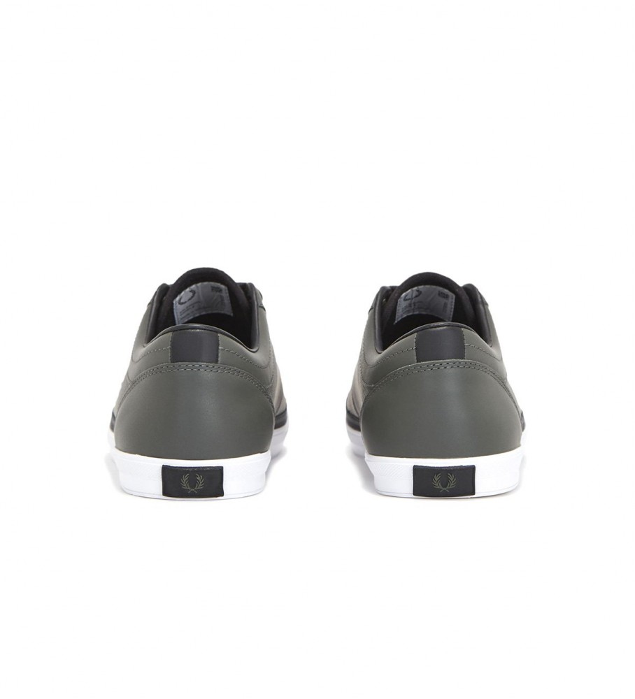 Chinelo Fred Perry Kingston de couro verde