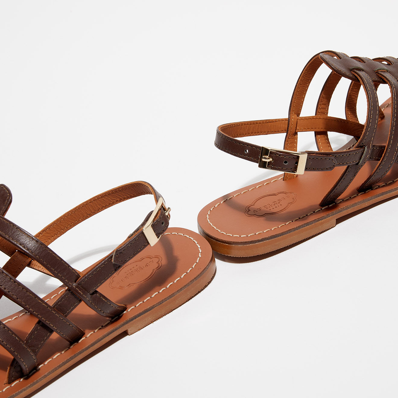 Apologie Studio Sandales en Cuir Alba marron