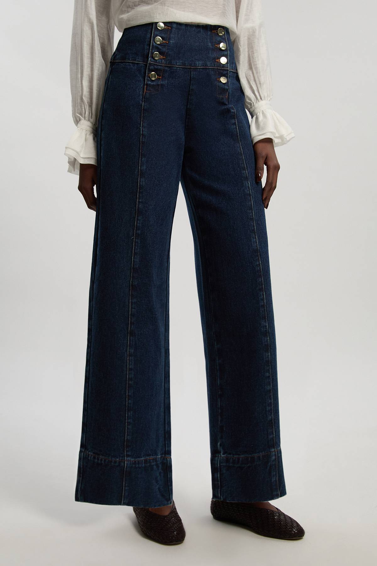 KarenMillen Jean Large À Jambes Évasées Avec Boutonnage Devant En Denim