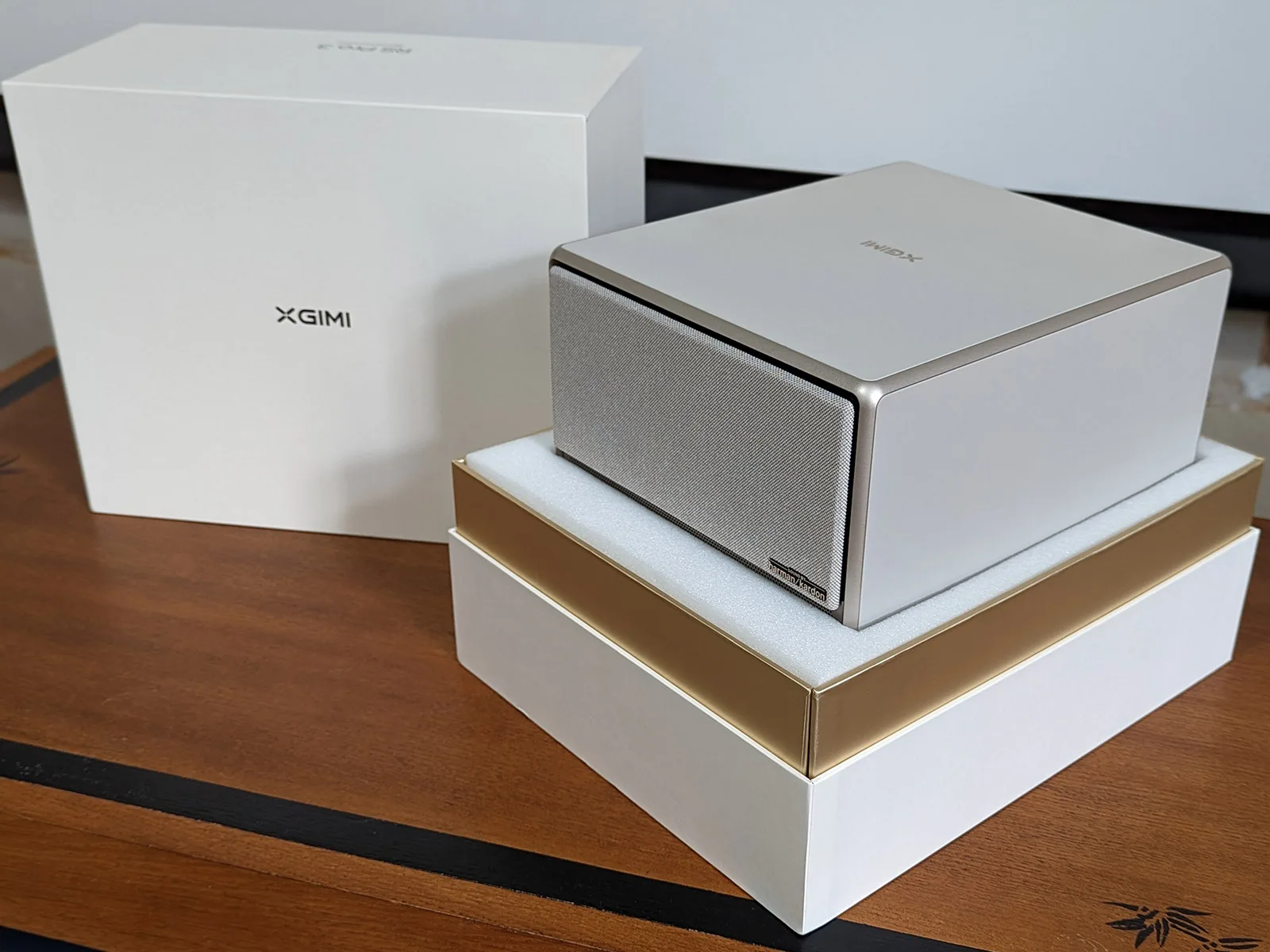 Xgimi Horizon Ultra Vidéoprojecteurs UHD 4K