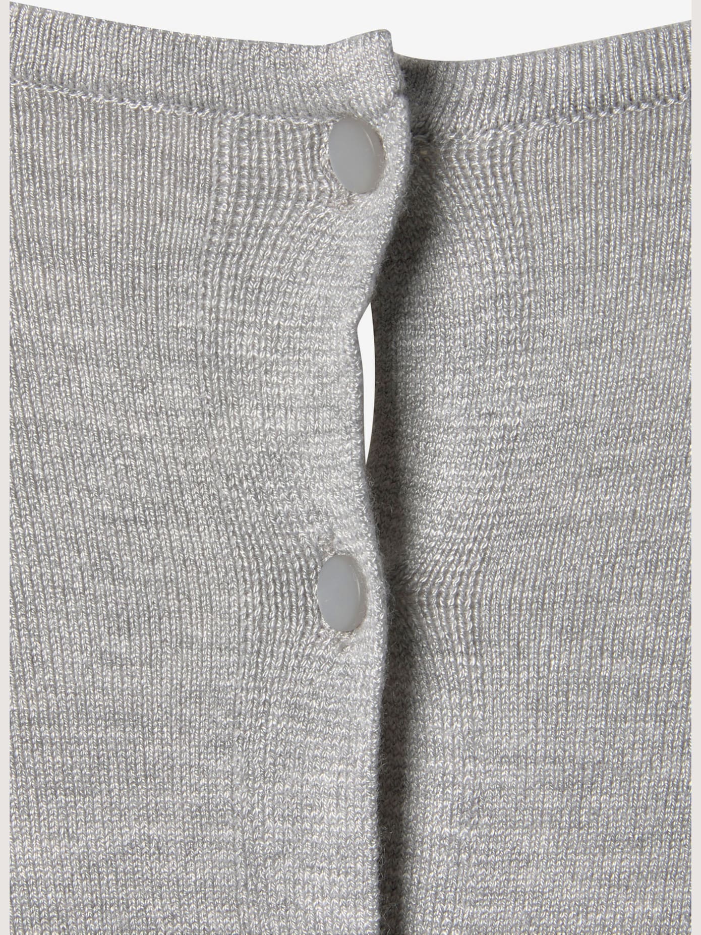Pull à manches courtes patte de boutonnage au dos