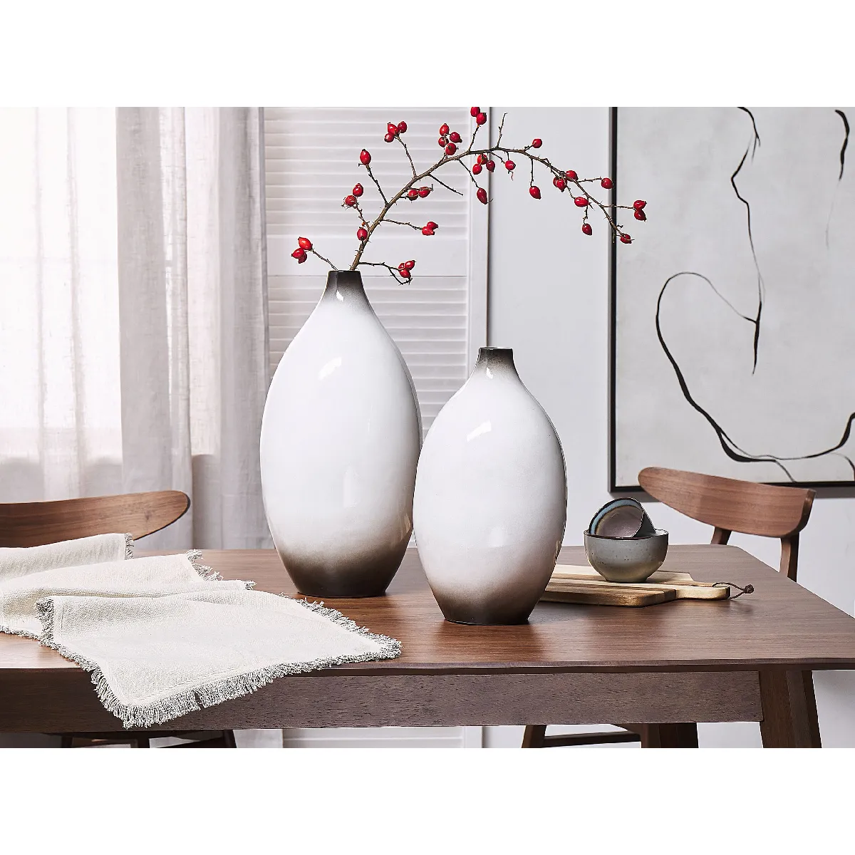 Beliani Vase décoratif BAEZA - Blanc Céramique 36 cm
