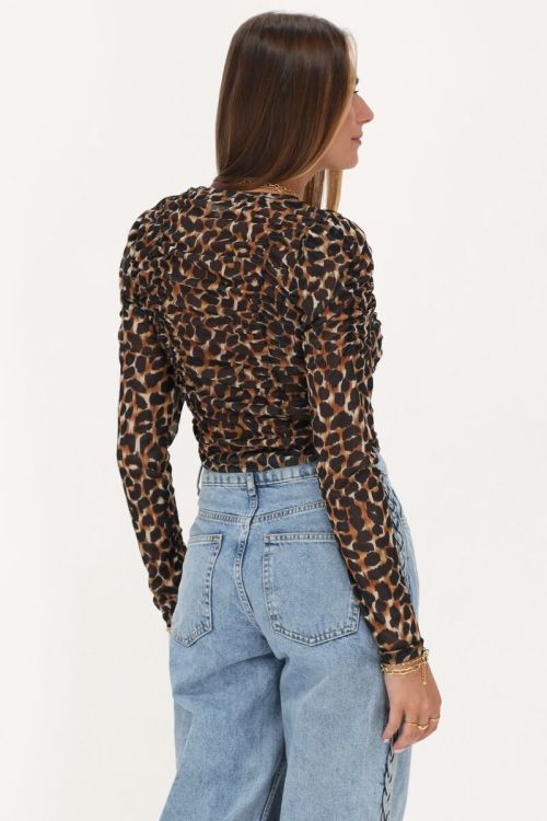 Mesh top met donkere panterprint