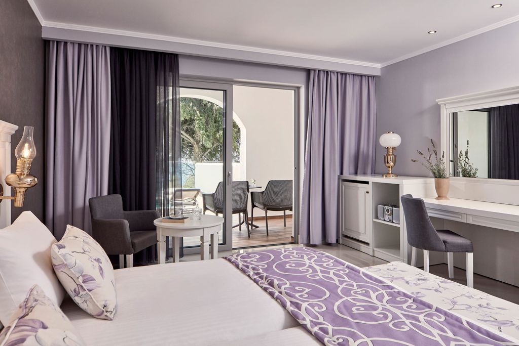 Esperos Village Blue Logies en ontbijt - Hotel