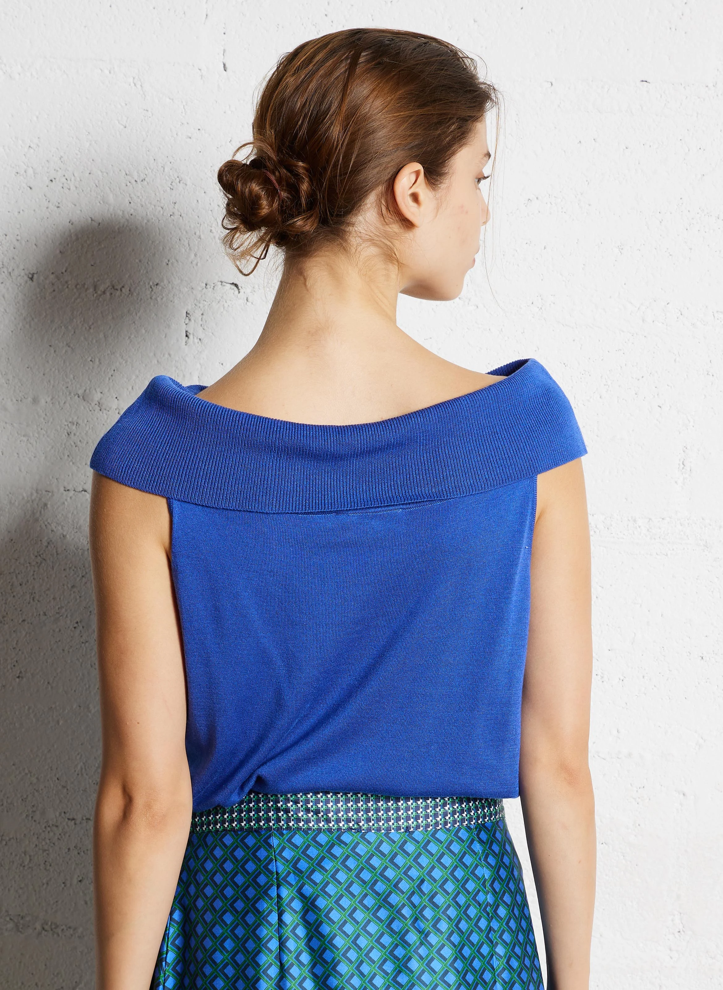 MEGAN - Pull droit sans manches col bardot | Bleu
