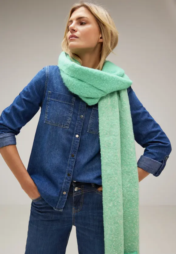 Cosy Winterschal - bright ice green