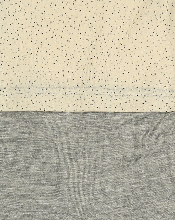 Strampler MODERN NATURE mit Seide in beige/hellgrau