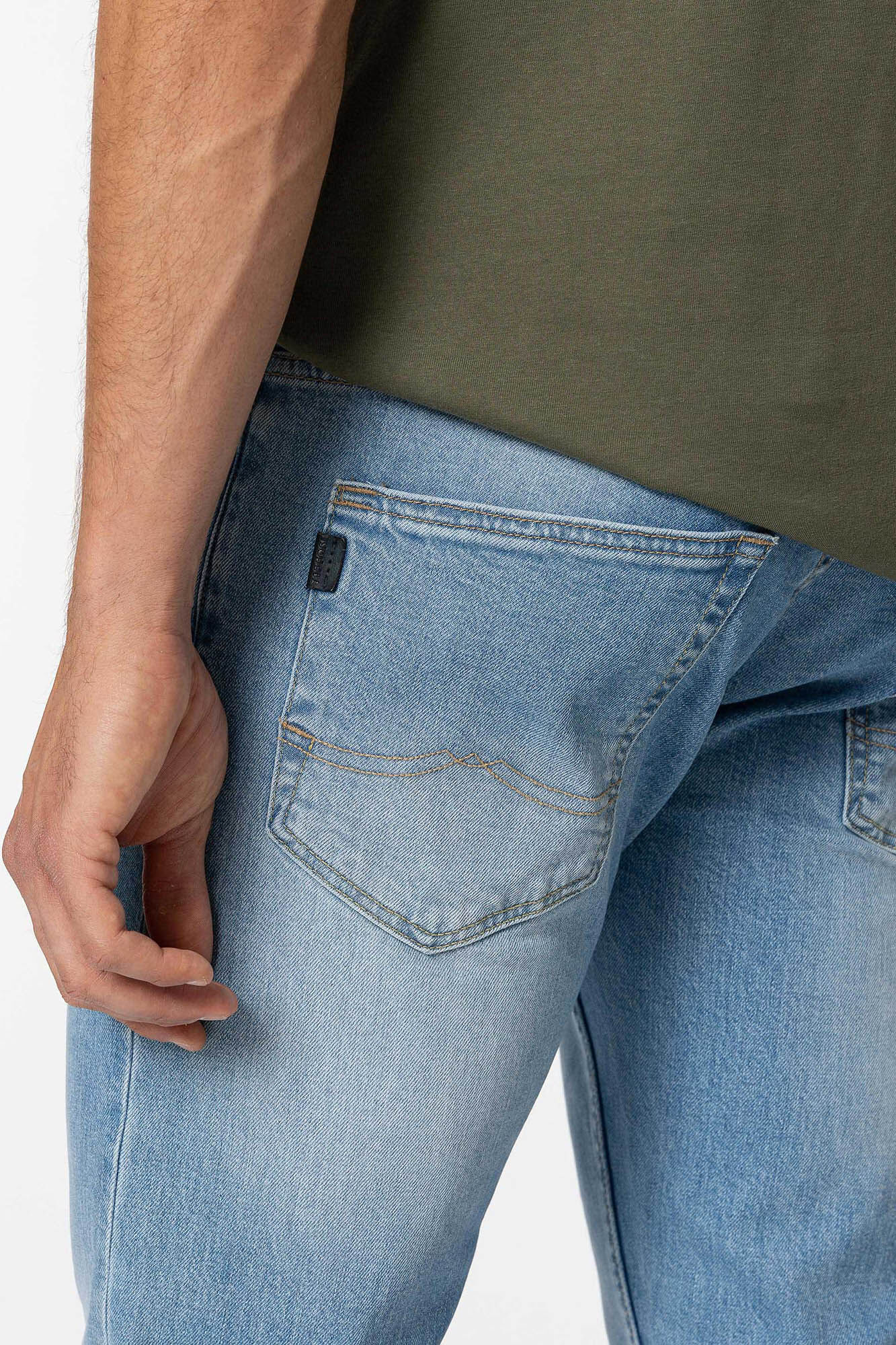 Calça jeans Tyler Tapered