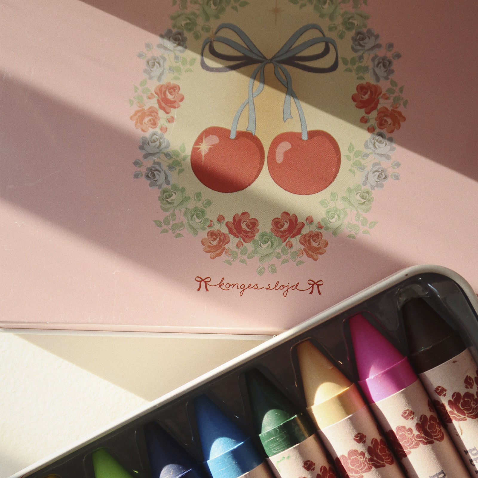 Wachsmalstifte Cherry Bow