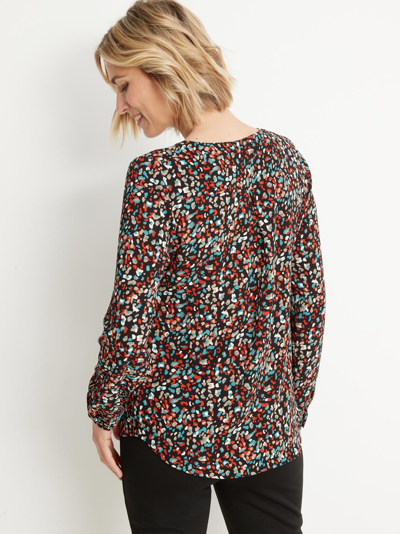 Blouse poitrine généreuse