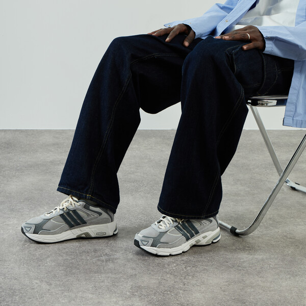 ADIDAS ORIGINALS RESPONSE CL