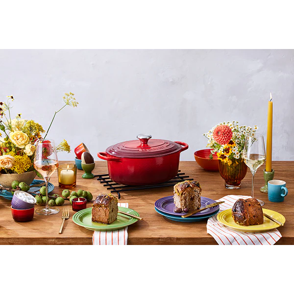 Cocotte fonte ovale cerise 27 cm Le Creuset
