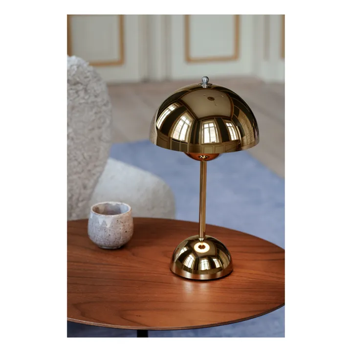 & Tradition Lampe à poser portative Flowerpot VP9, Verner Panton | Laiton