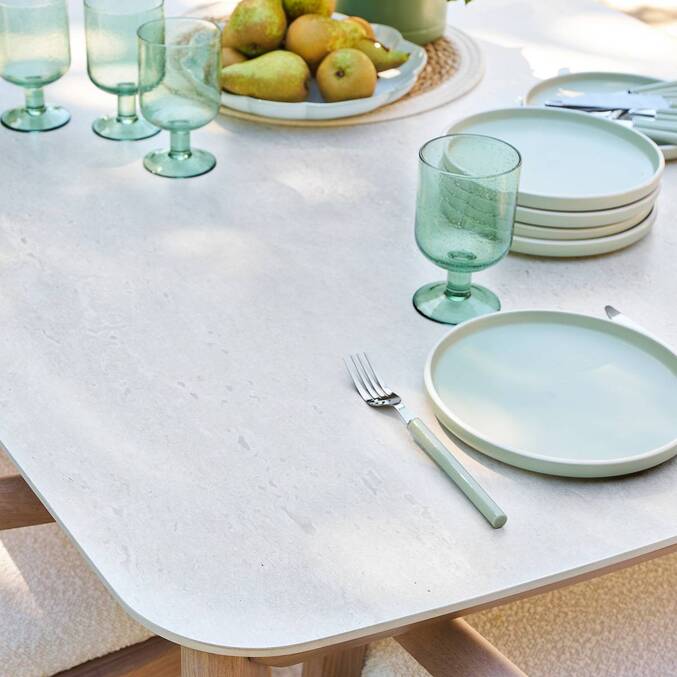 Table de jardin rectangulaire NELORA Beige ficelle / Honey