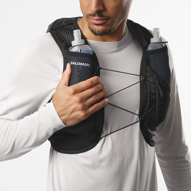 ACTIVE SKIN 8  Laufweste mit Flasks Unisex