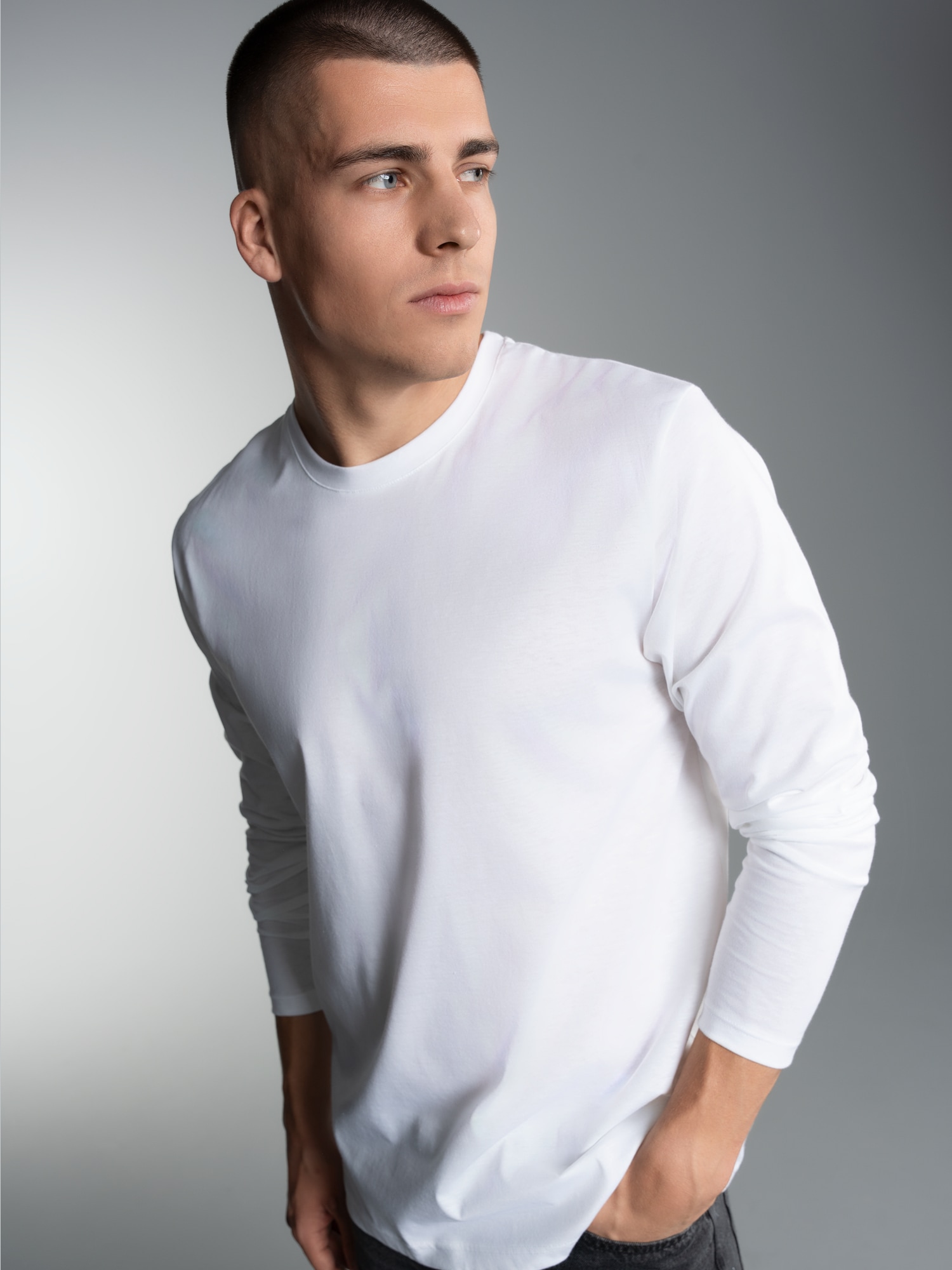 Langarmshirt aus 100% Baumwolle Weiss