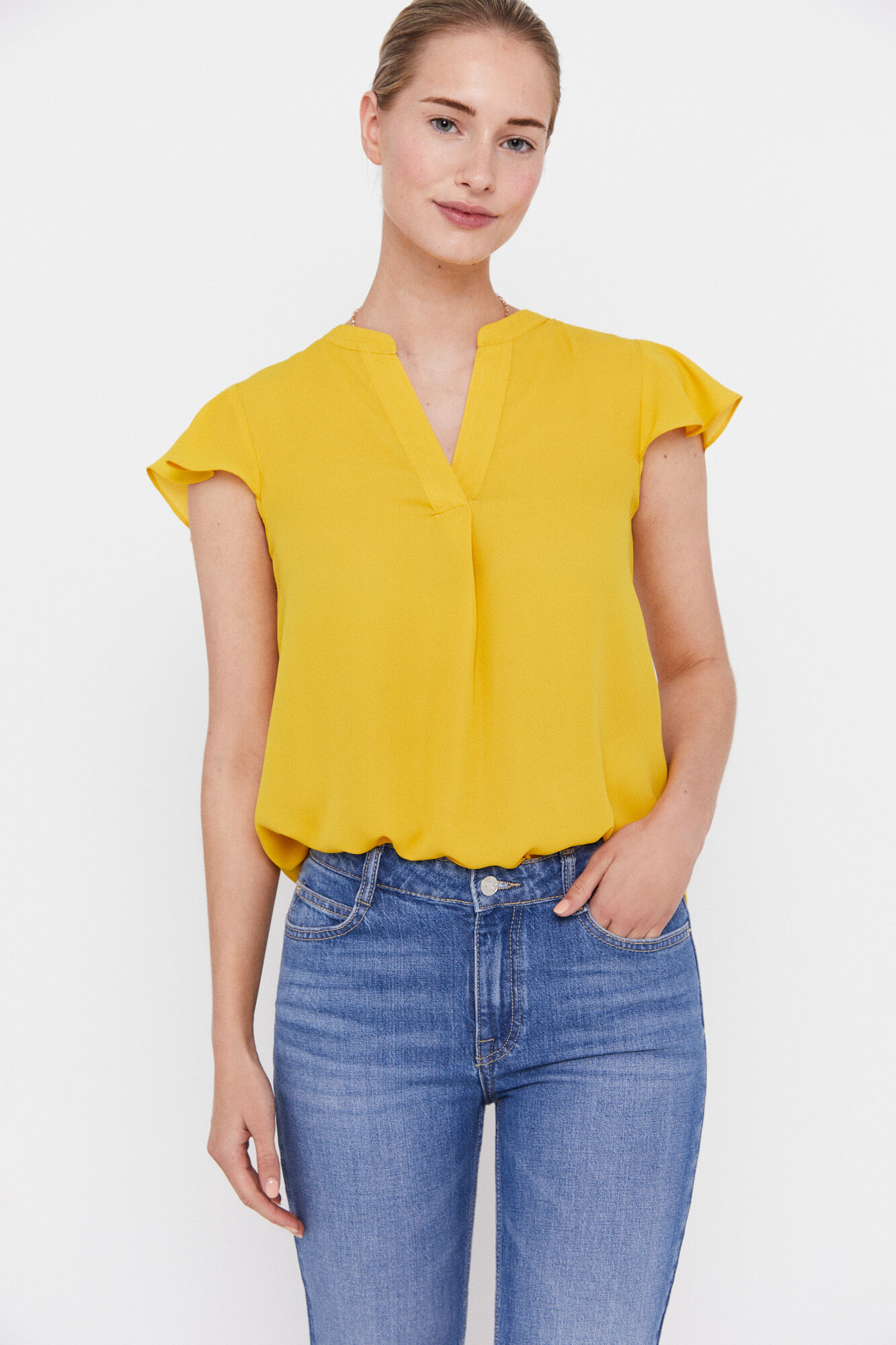 Blusa com mangas franzidas - Dorado