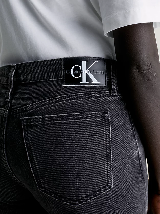Calça jeans reta de cintura baixa