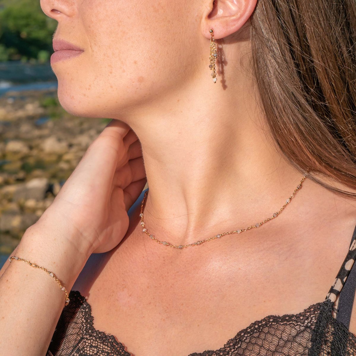 Collier, bracelet et boucles d'oreilles Bianca en pierres Agate Botswana