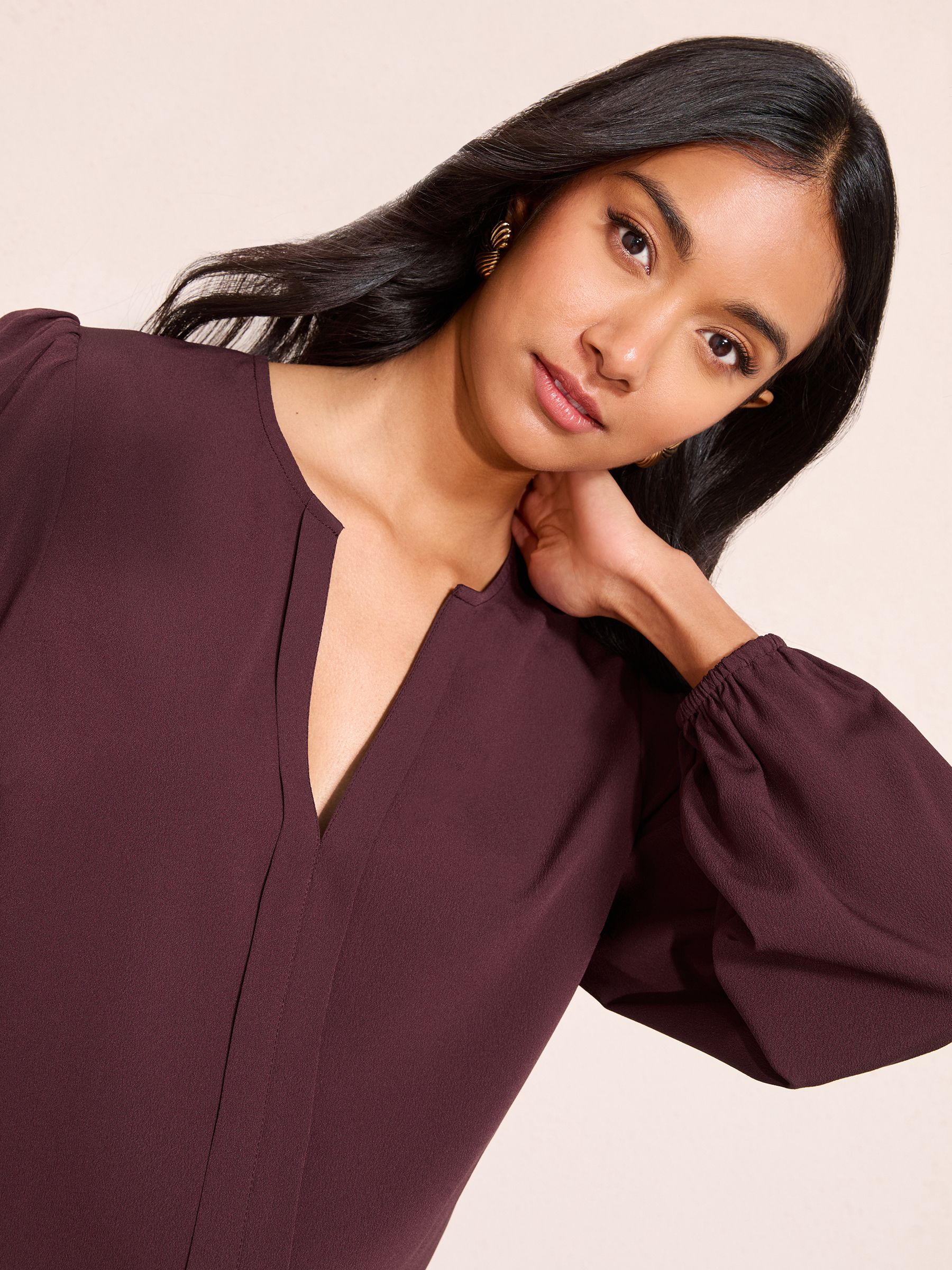 Bordeauxrood - Friends Like These Long Sleeve Pleat Front Detail Blouse