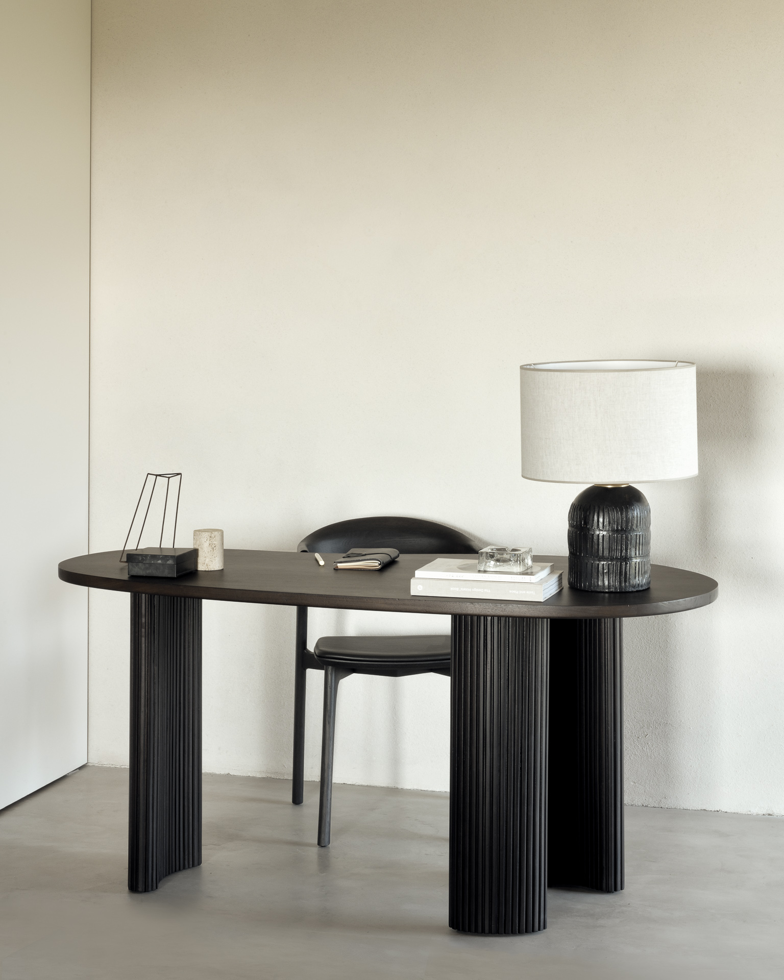 Ethnicraft - Boomerang bureau 200 - donker mahonie