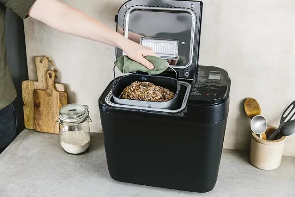 Panasonic SD-R2530 - Brødmaskine - 550 W - sort