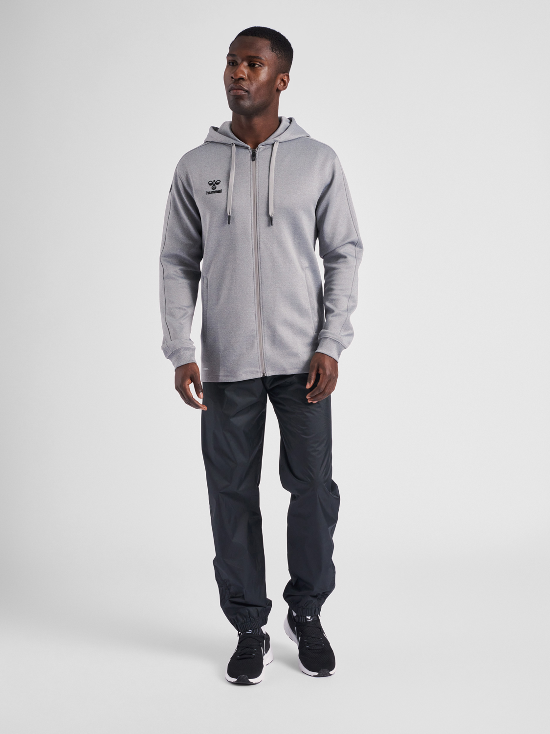 hmlCORE XK POLY ZIP HOOD SWEAT