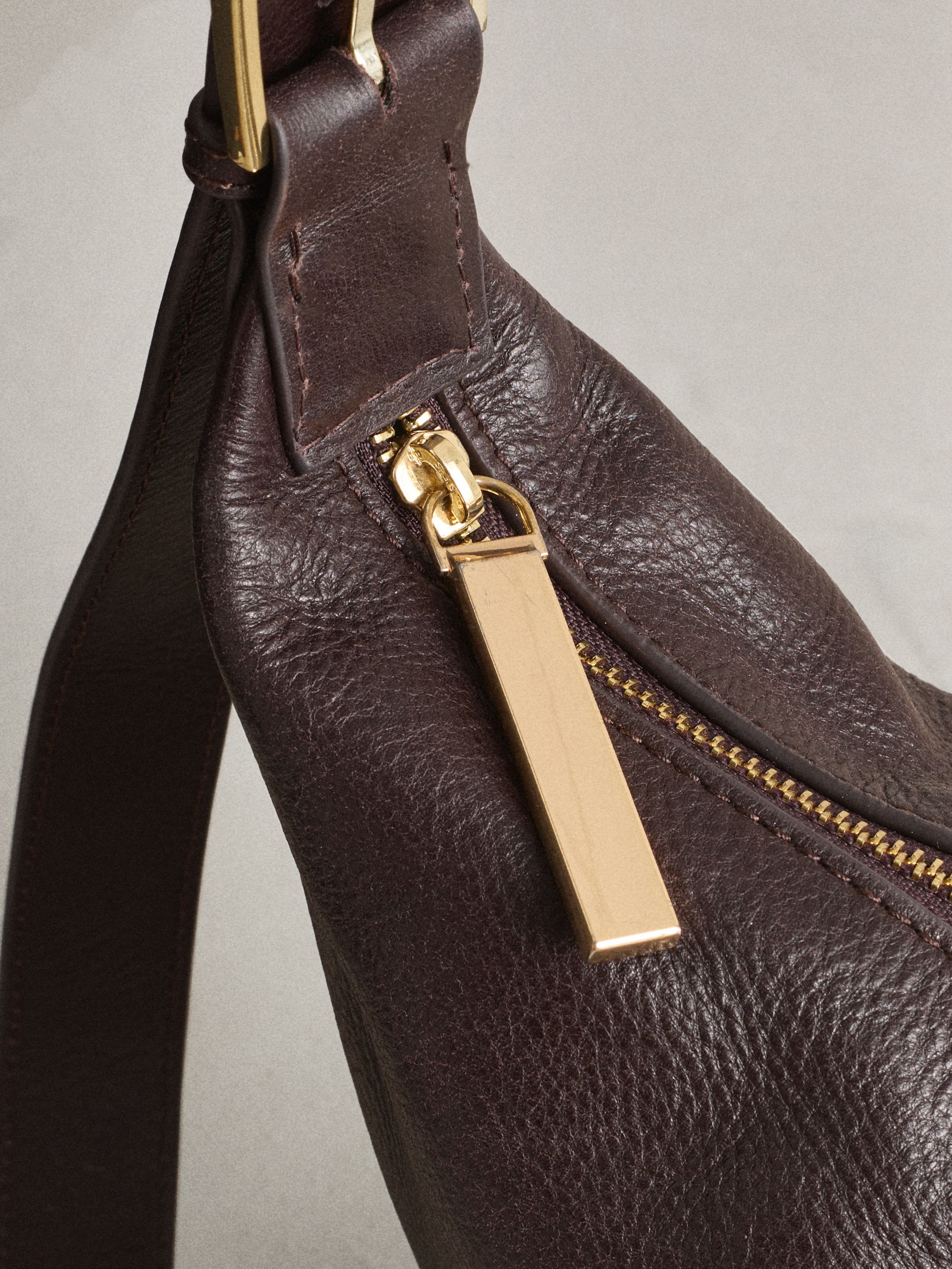 Chocoladebruin - N. Premium leren tas met hielbandje