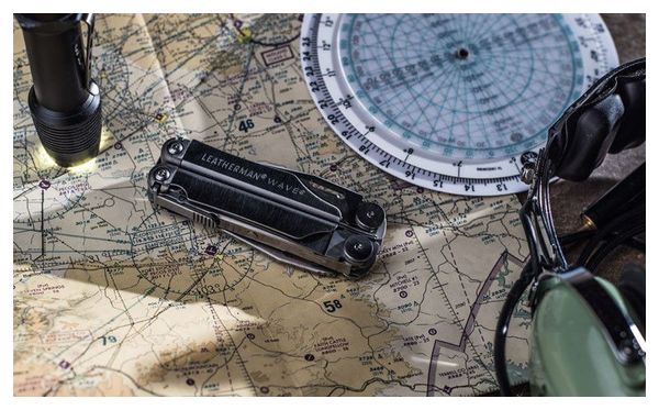 Pince Multifonctions WAVE®  18 Outils en 1 avec étui nylon - LEATHERMAN